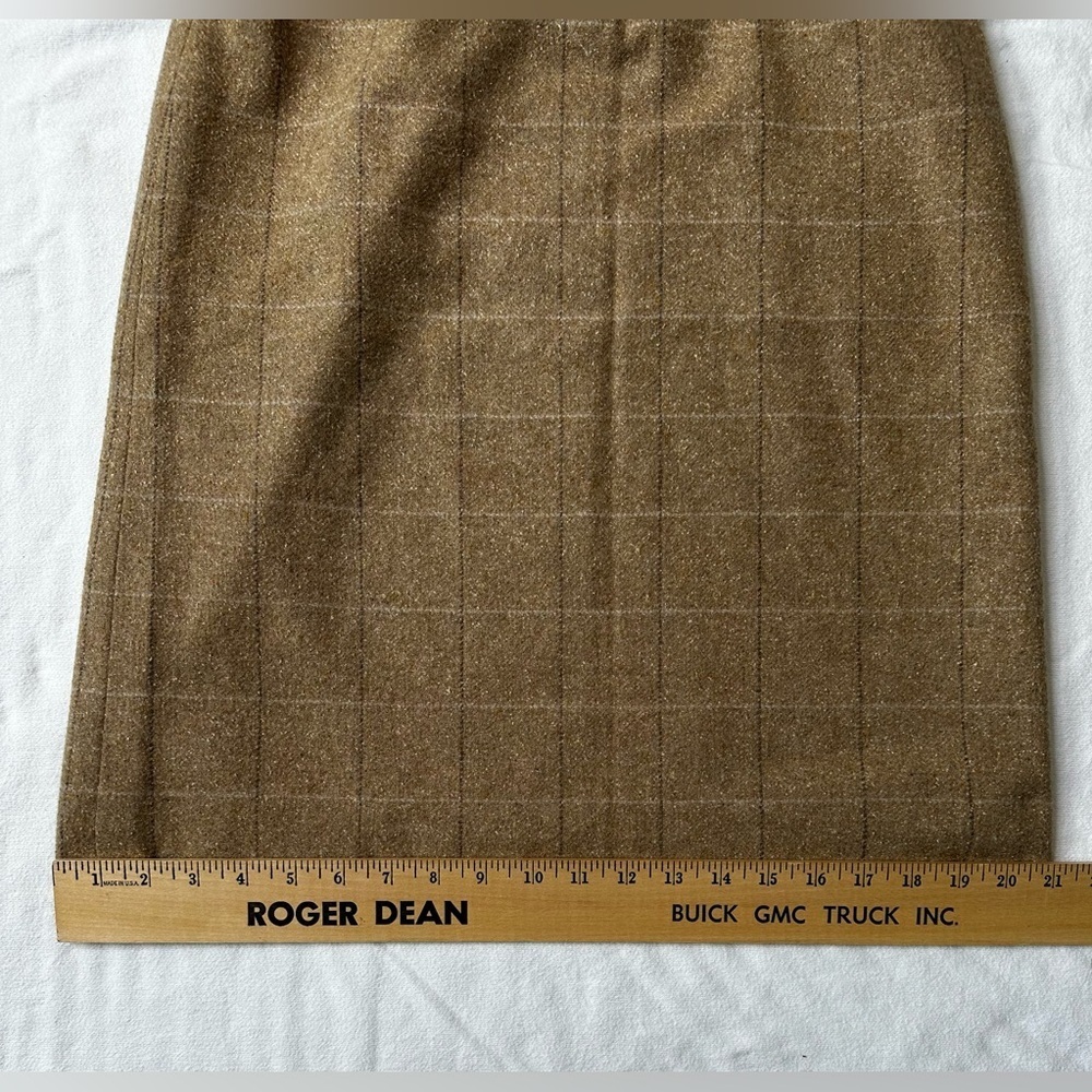 Vintage Jones Wear Wool Blend A-Line Skirt – Size 4,Tan Windowpane Plaid - Picture 7 of 10